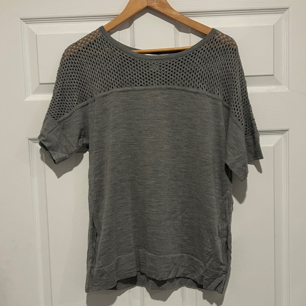 Diane Von Furstenberg Vintage Gray Short Sleeve Sweater